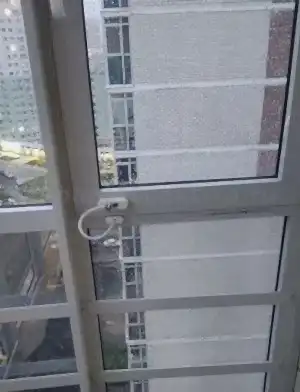 Детский замок на балкон с установкой